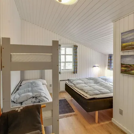Tirsa - 3-9km From The Sea By Interhome Semesterbostad *