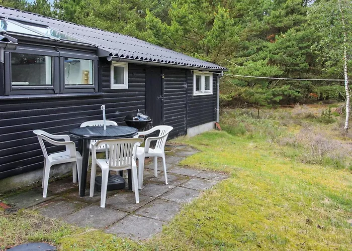 Prázdninový dům Tirsa - 3-9km From The Sea By Interhome *